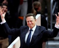 Маск, Tesla, триллионер, акции, капитализация