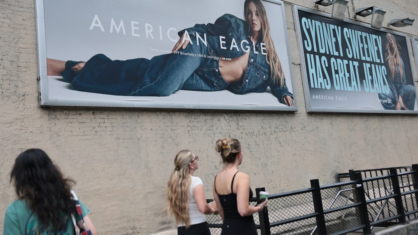 джинсы, благотворительность, актриса, кампания, здоровье