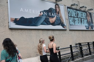 джинсы, благотворительность, актриса, кампания, здоровье