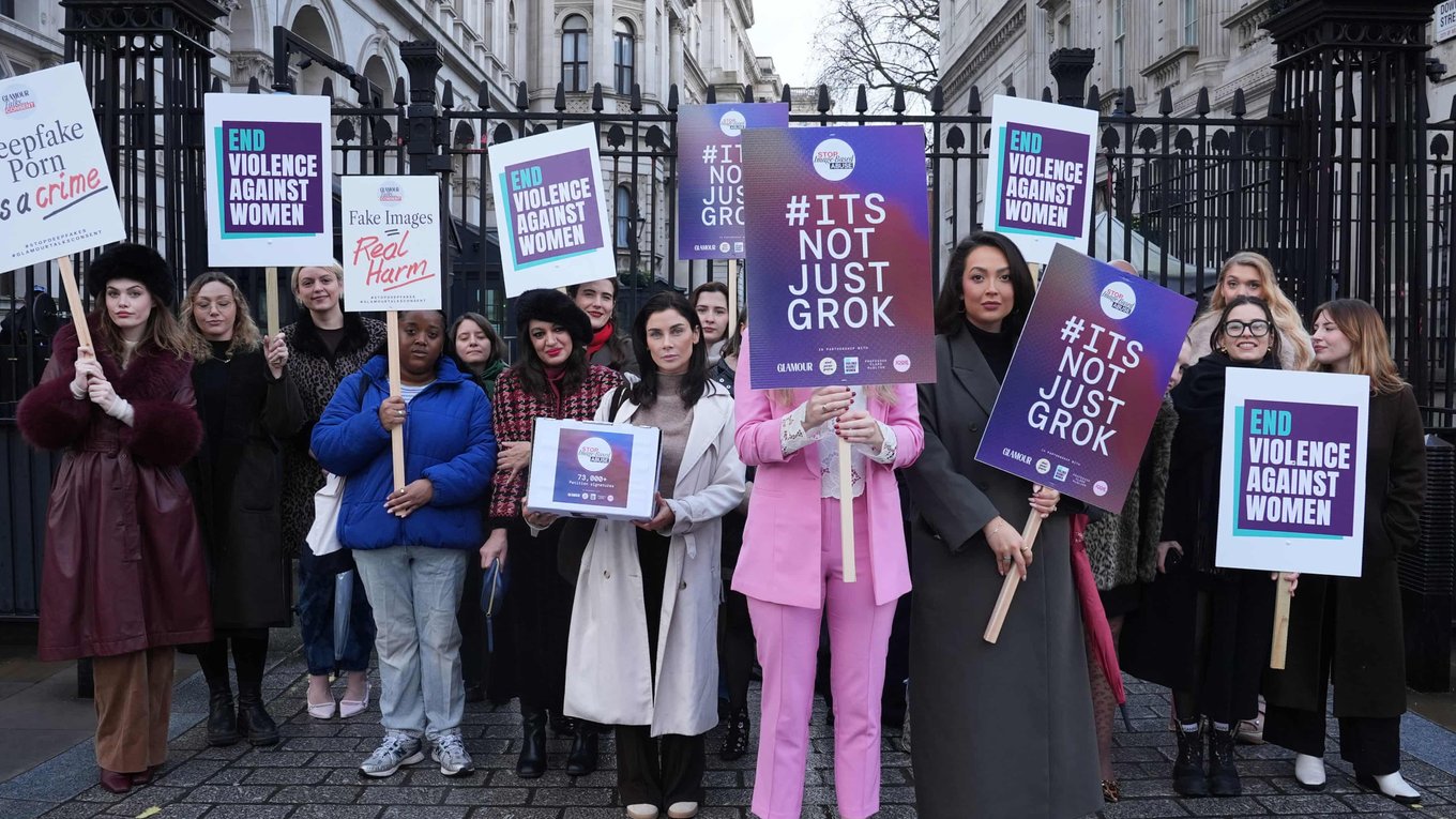 дипфейки, Британия, закон, ИИ, киберпреступность