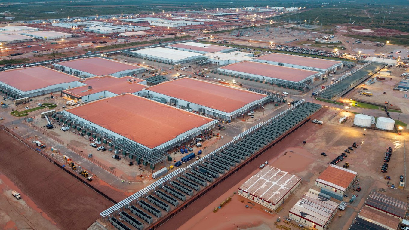 OpenAI, инвестиции, датацентры, электроэнергия, регулирование