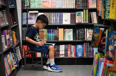 Сингапур, чтение, книги, поощрение, соцсети