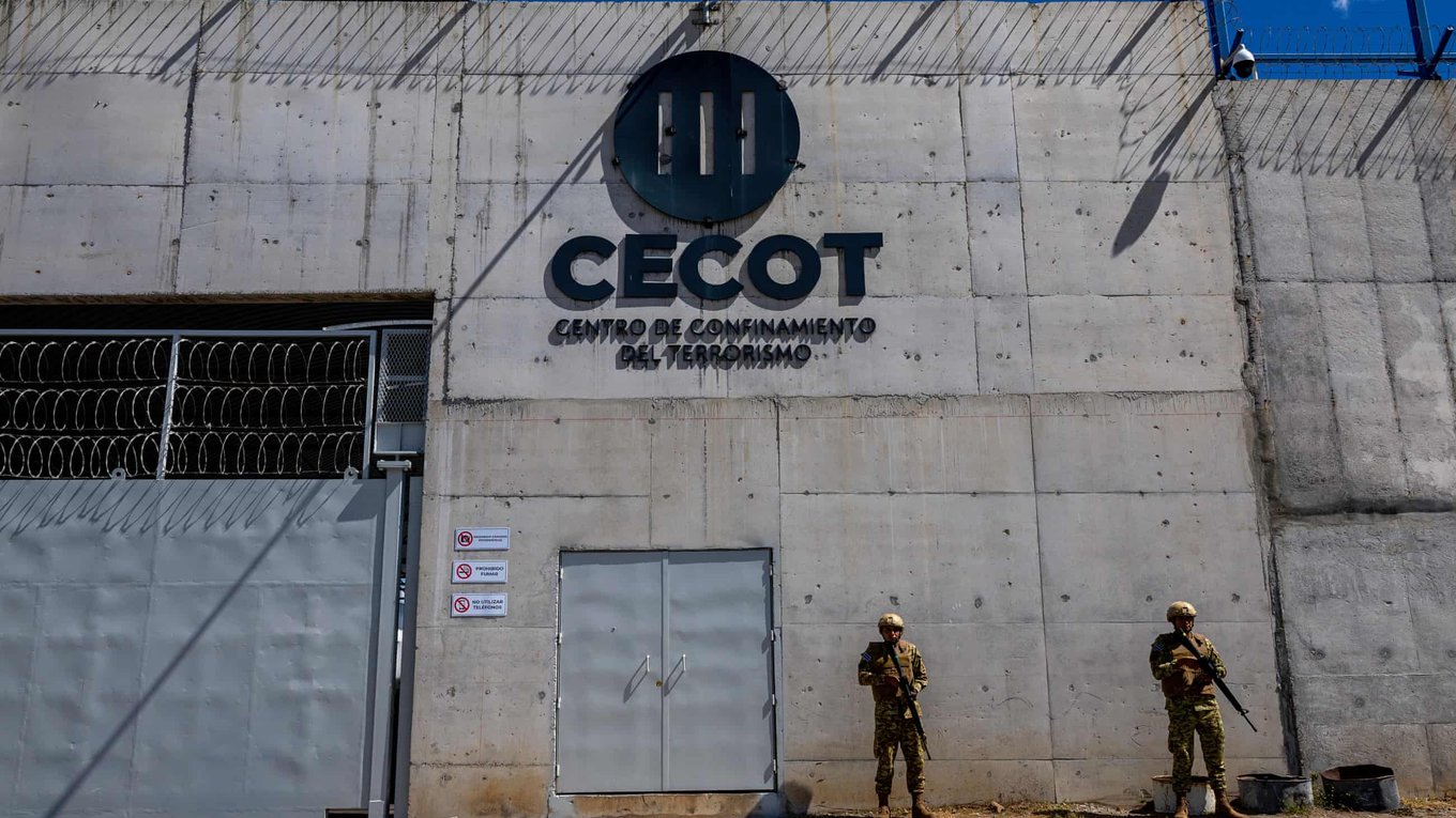 TheGuardian, CBS, журналистика, олигархи, медиа