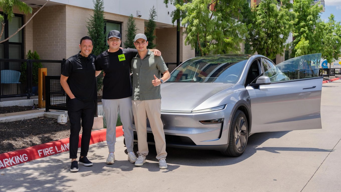 автономная доставка Tesla, беспилотный автомобиль, автопилот Model Y, Full Self-Driving, Илон Маск