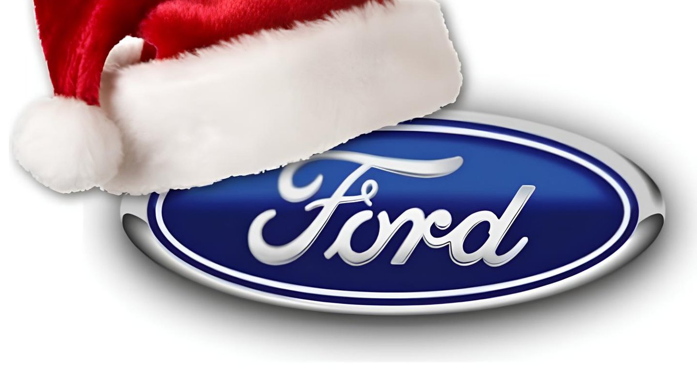 Ford, реклама, Санта, праздники, отдых