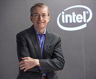 Кризис в Intel подрывает планы США по чипам