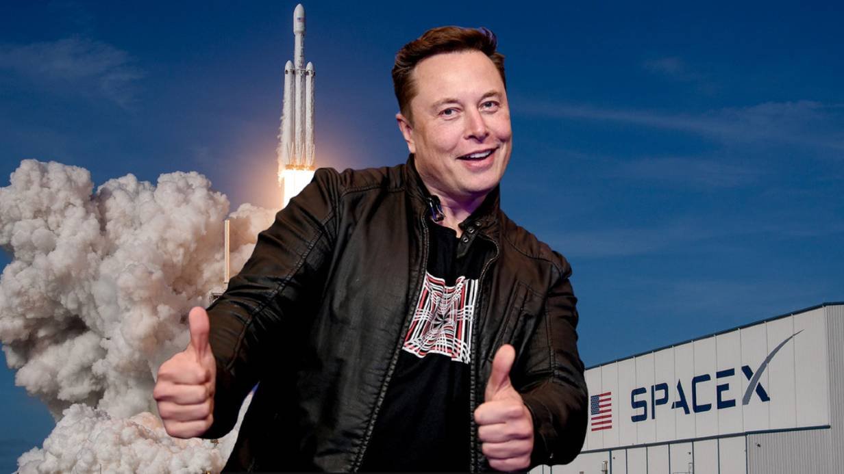 SpaceX, Маск, триллионер, IPO, капитализация