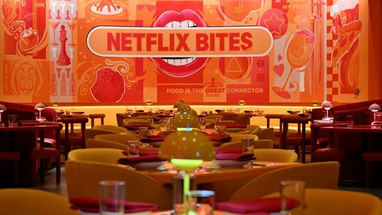 Netflix открывает ресторан с блюдами из сериалов