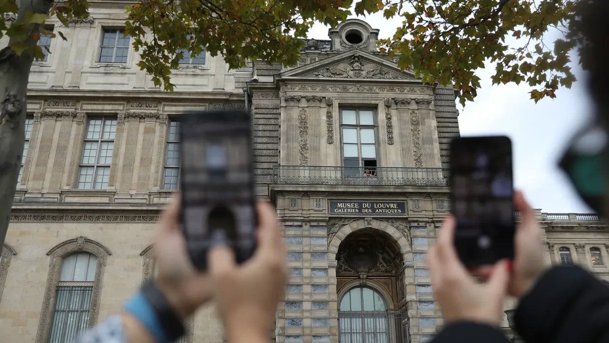 Лувр, музей, безопасность, инфраструктура, реконструкция