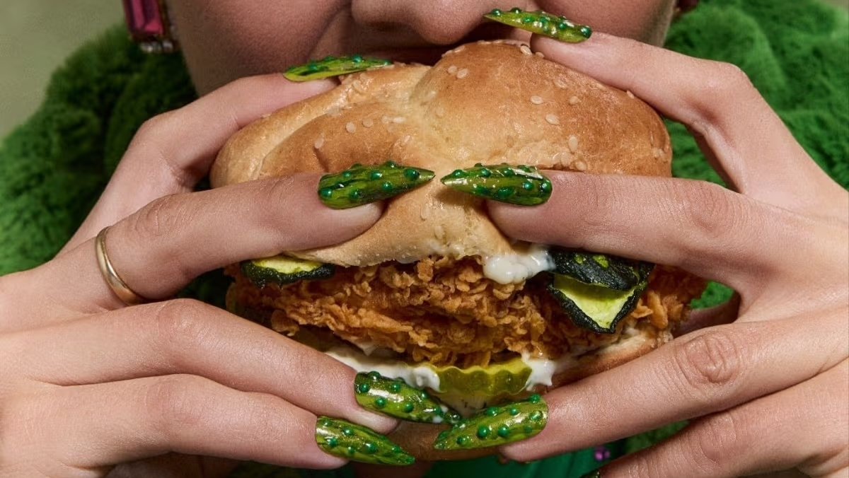 KFC, огурцы, реклама, Австралия, меню
