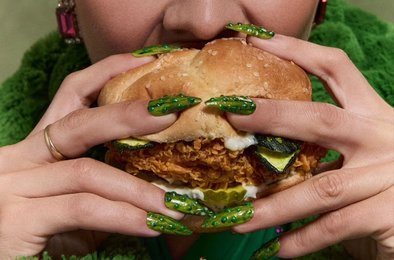 KFC, огурцы, реклама, Австралия, меню