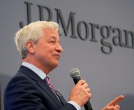 ИИ, банкир, безработица, экономика, технологии