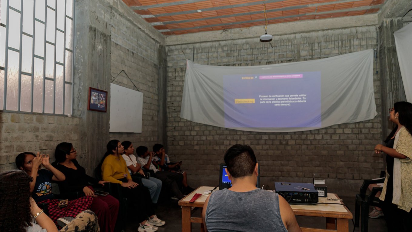 медиаграмотность, дезинформация, фейки, фактчекинг, курсы