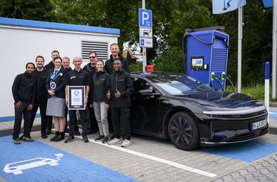 электромобиль рекорд, Lucid Air, рекорд дальности, электромобиль без подзарядки, зарядка электромобиля