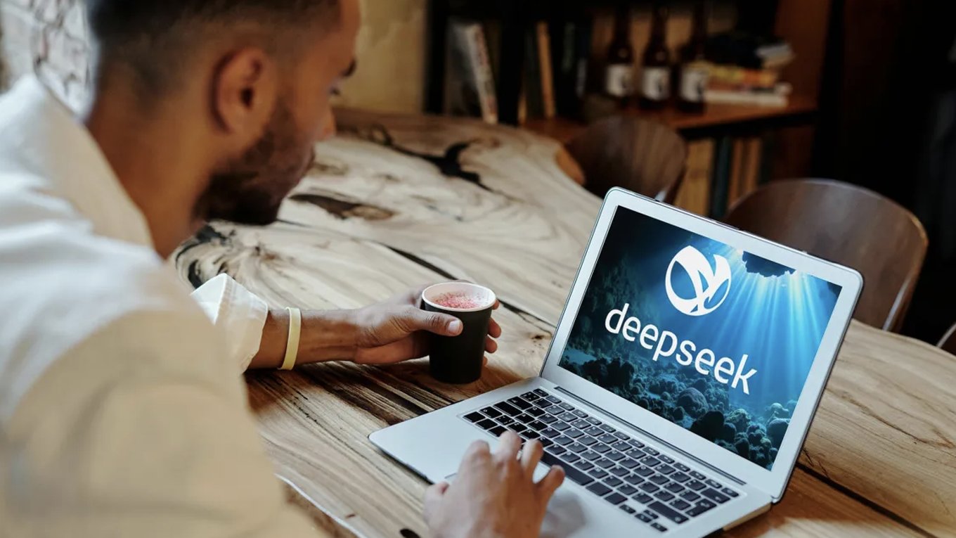 «Копирование не спасет»: DeepSeek делает ставку на инновации в ИИ