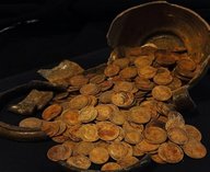 археология, клад, монеты, золото, Торжок