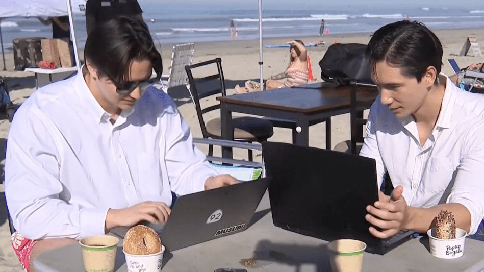 удаленка, пляж, работа, СанДиего, встреча