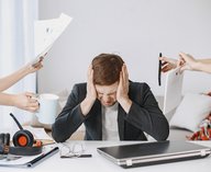стресс по понедельникам, гормон кортизол, биологическая реакция на стресс, здоровье пожилых людей, тревога и психическое здоровье