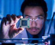 ИИ, чип, KAIST, мемтранзистор, полупроводники, энергоэффективность