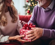 россиянки, подарки, опрос, забота, макияж