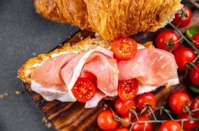 Испания, Франция, UberEats, гастрономия, маркетинг