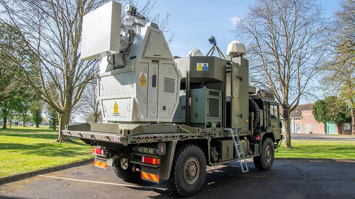 Великобритания, направленная энергия, Thales, RapidDestroyer, дроны, оружие, испытания