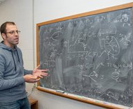 физика, аксионы, материя, реактор, вселенная