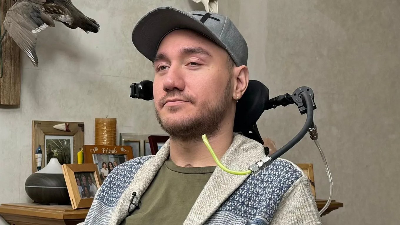 Neuralink, чип, мозг, Маск, паралич