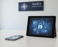 iPhone, НАТО, безопасность, сертификация, Apple