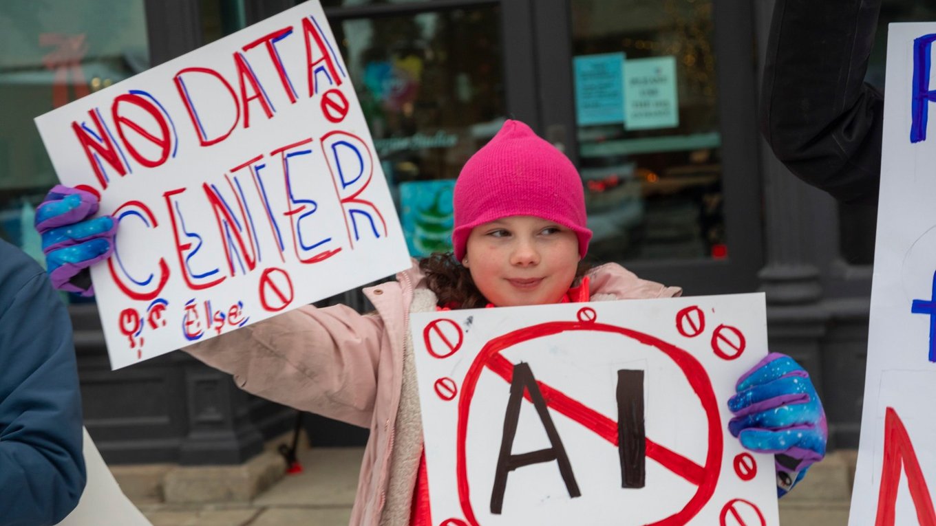 датцентры, протесты, политика, ИИ, экология