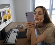 Россия, реклама, смартфон, связь, технологии