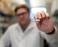 имплант, лекарства, клетки, технология, лечение