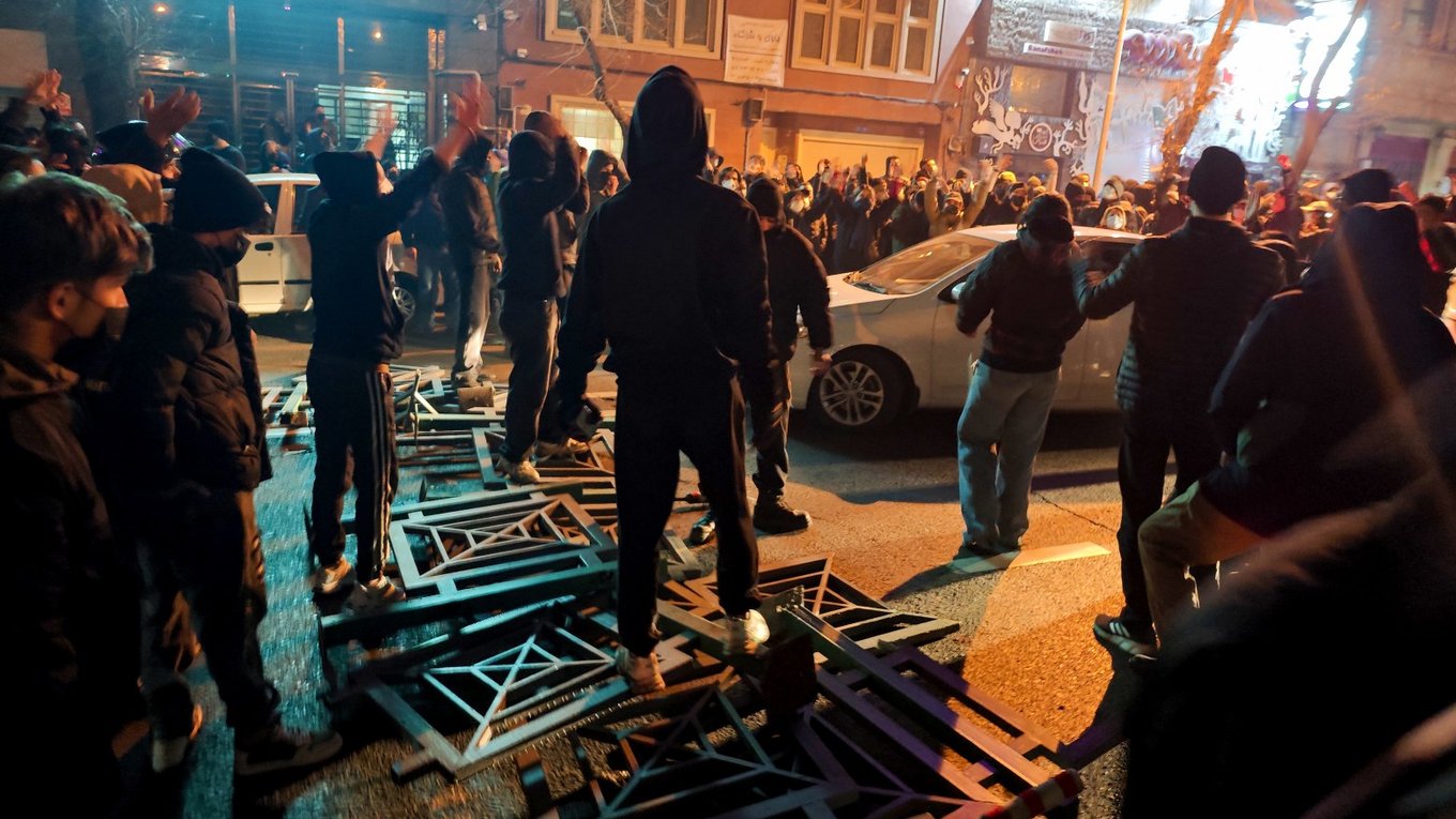 Starlink, Иран, США, протесты, интернет