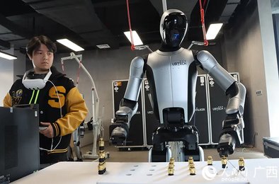 Китай, роботы, автозавод, производство, технологии