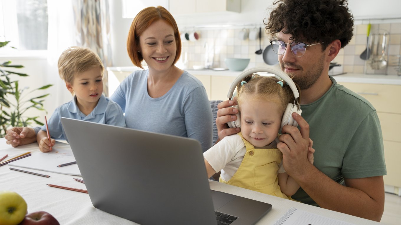 medium-shot-smiley-family-home
