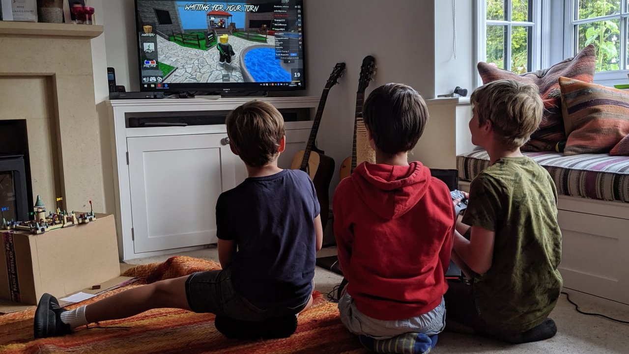 В Roblox предложили родителям самим контролировать игровое время детей