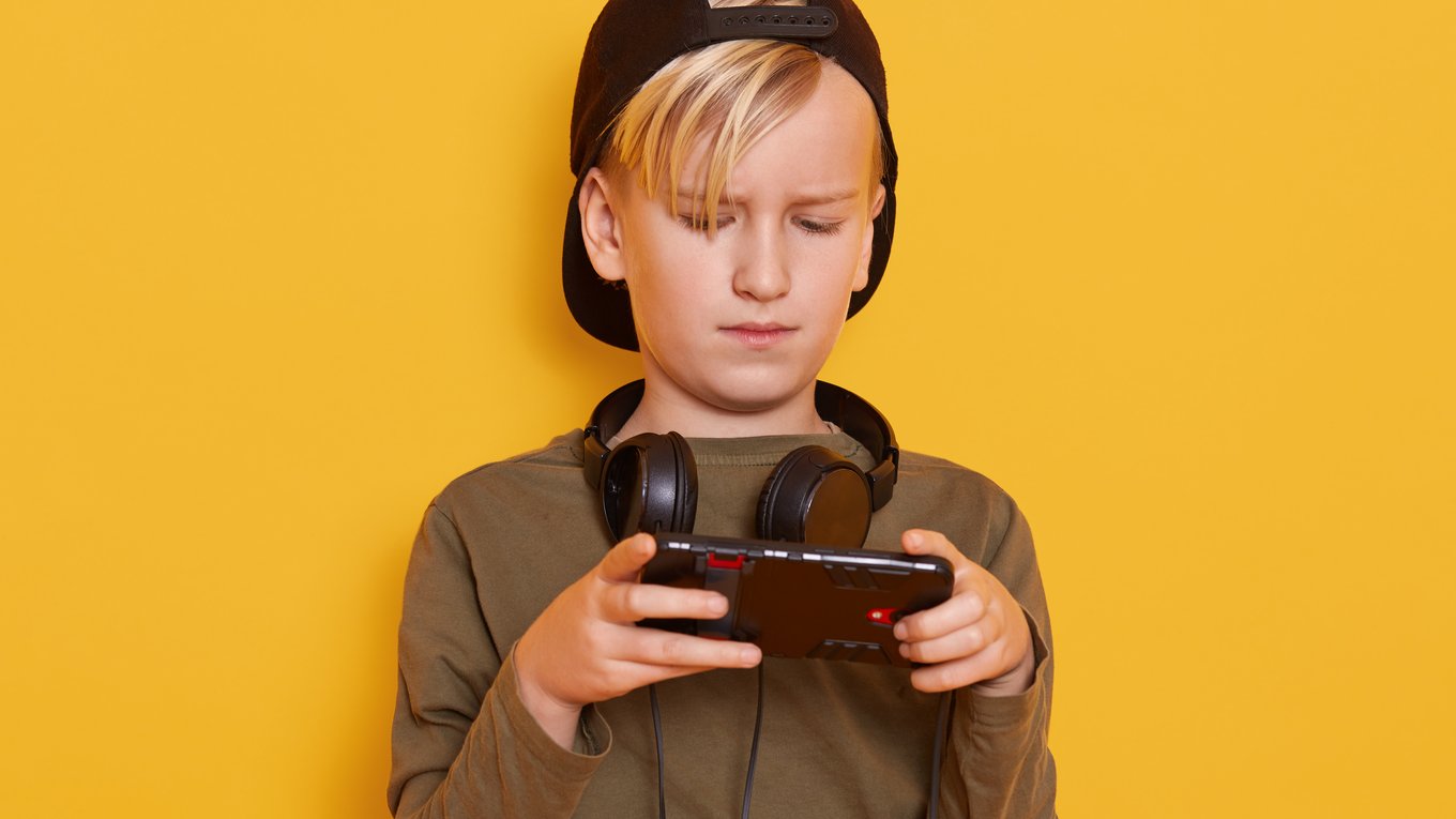 гаджеты, дети, зависимость, здоровье, опрос