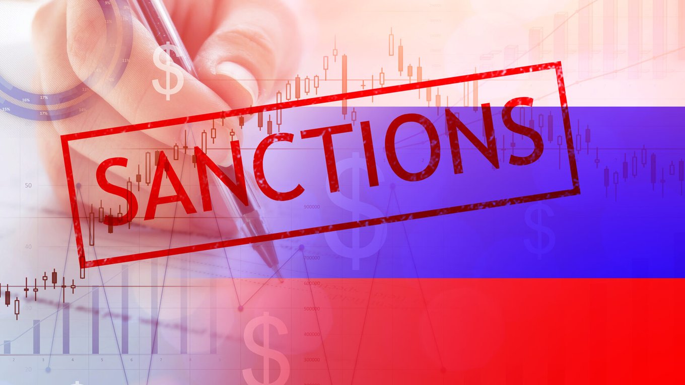 Лишь 7% россиян верят в снятие санкций до конца 2025 года