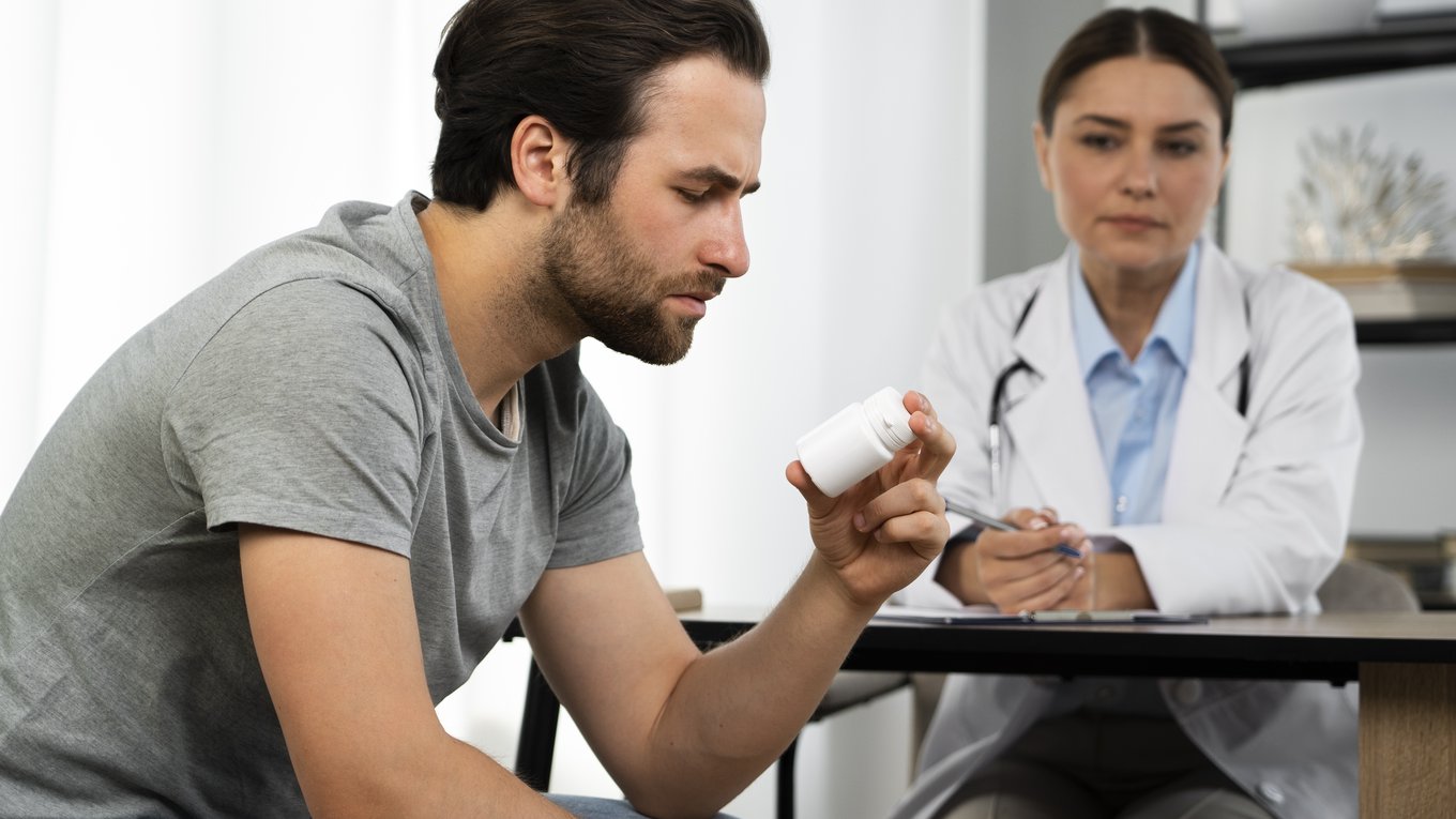 тестостерон, мужчины, терапия, соцсети, здоровье