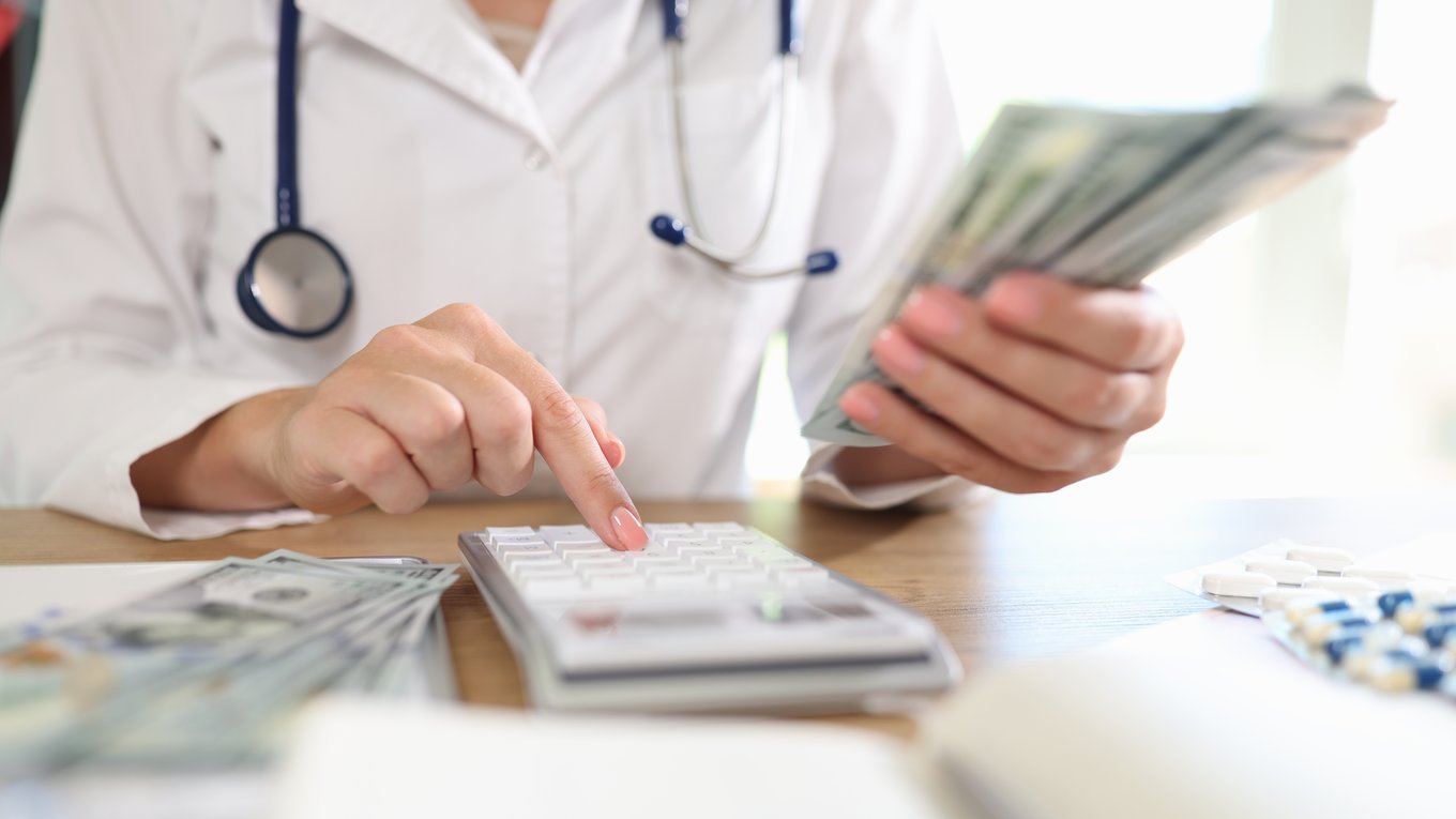 здоровье, финансы, россияне, расходы, страхование