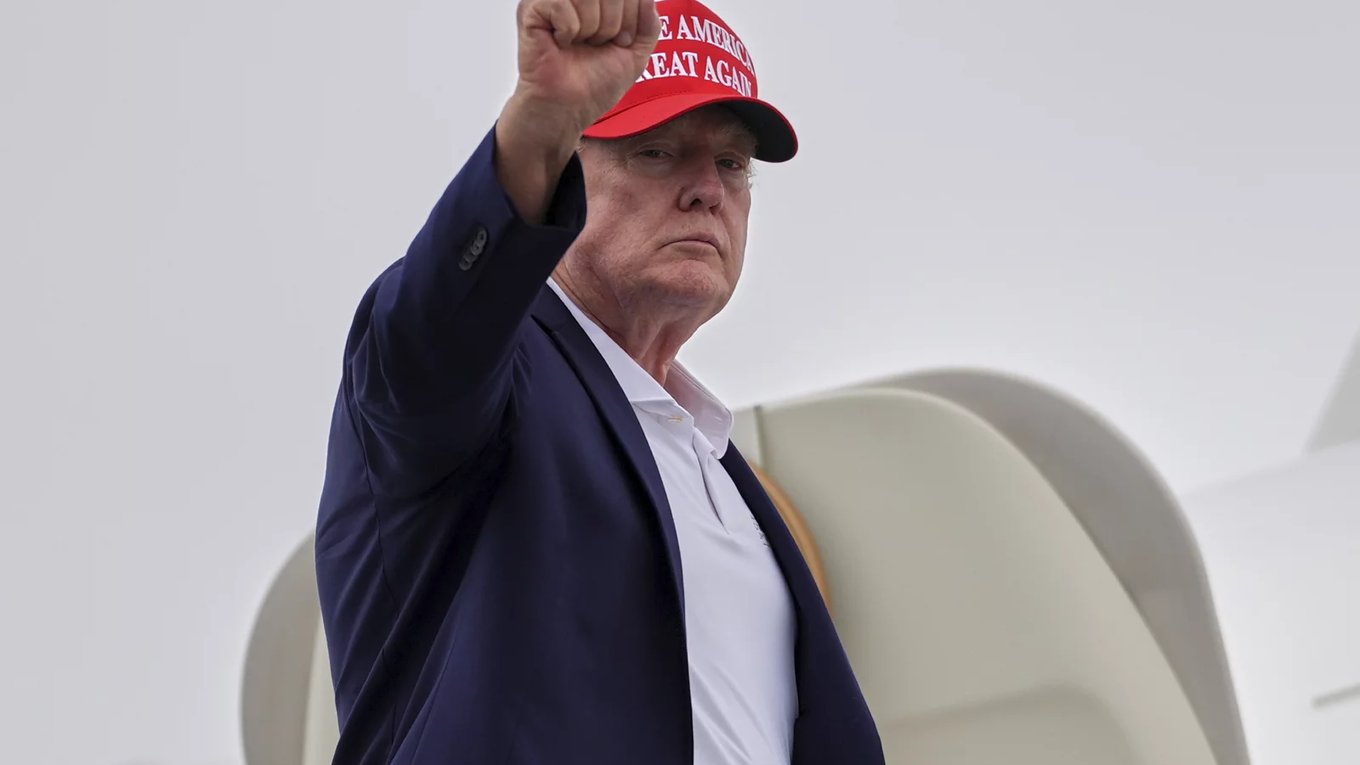 Трамп, кибератаки, хакеры, кибероперации, мошенничество