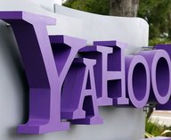 Как Yahoo с помощью ностальгии о жизни без ИИ привлекает миллениалов