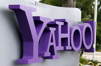 Как Yahoo с помощью ностальгии о жизни без ИИ привлекает миллениалов