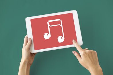 музыка, нейросеть, Udio, авторство, стриминг